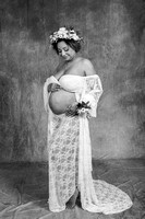 maternity-studio-portrait-heather-hughes-photo0004